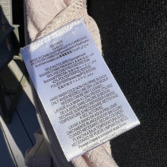 BCBMAXAZRIA Metallic One Shoulder
Jumpsuit - Picture 15 of 16